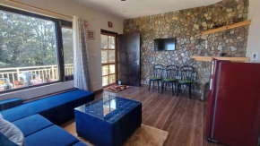 Horizon Hues1bhk overlooking the hills with Wifi